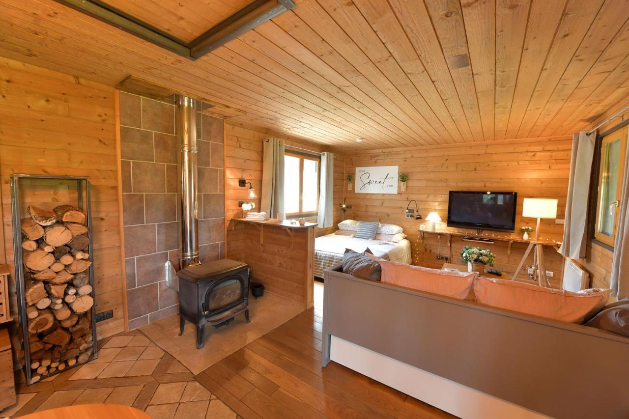 Le Chalet D'Eliot Chevigny  Eksteriør bilde