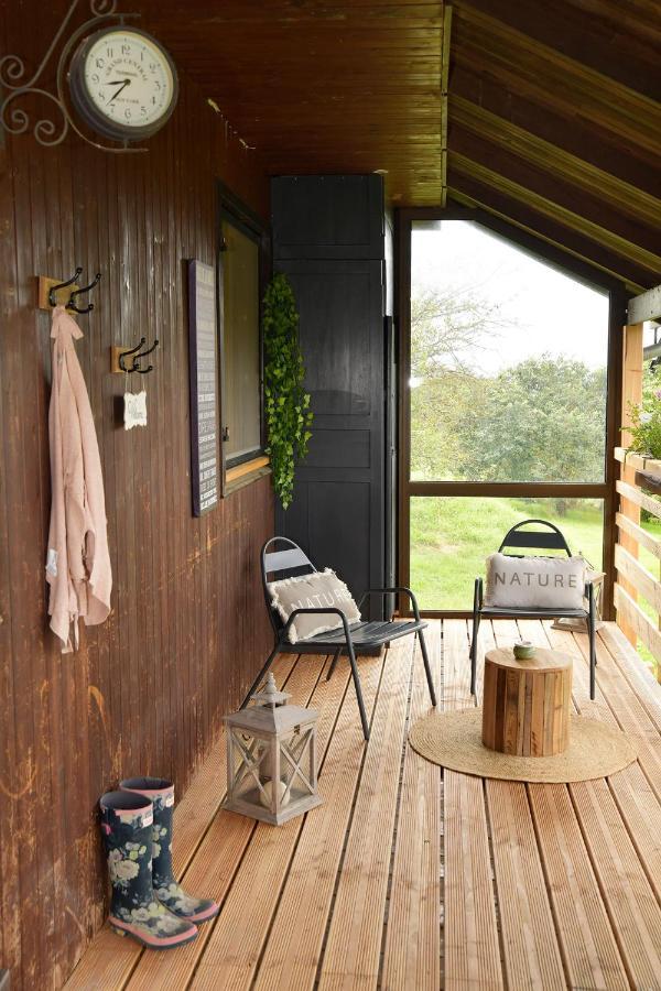 Le Chalet D'Eliot Chevigny  Eksteriør bilde